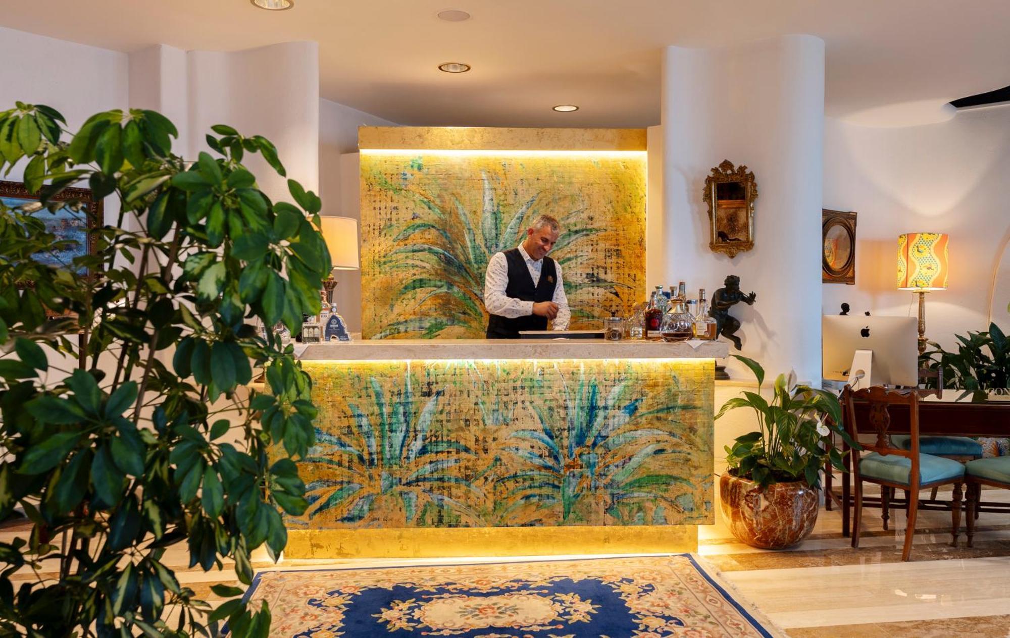 Hotel Le Agavi Позитано Екстериор снимка