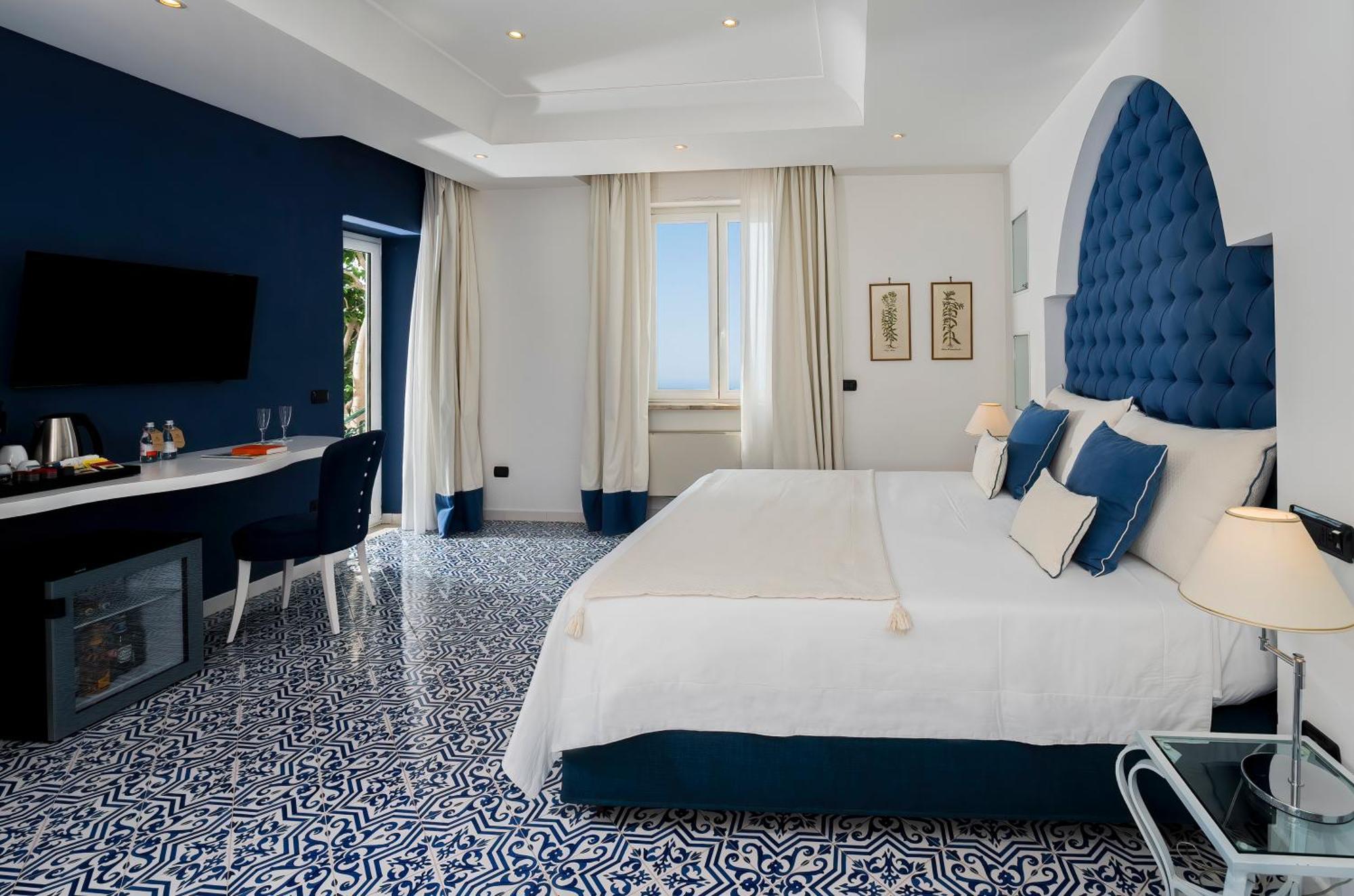 Hotel Le Agavi Позитано Екстериор снимка